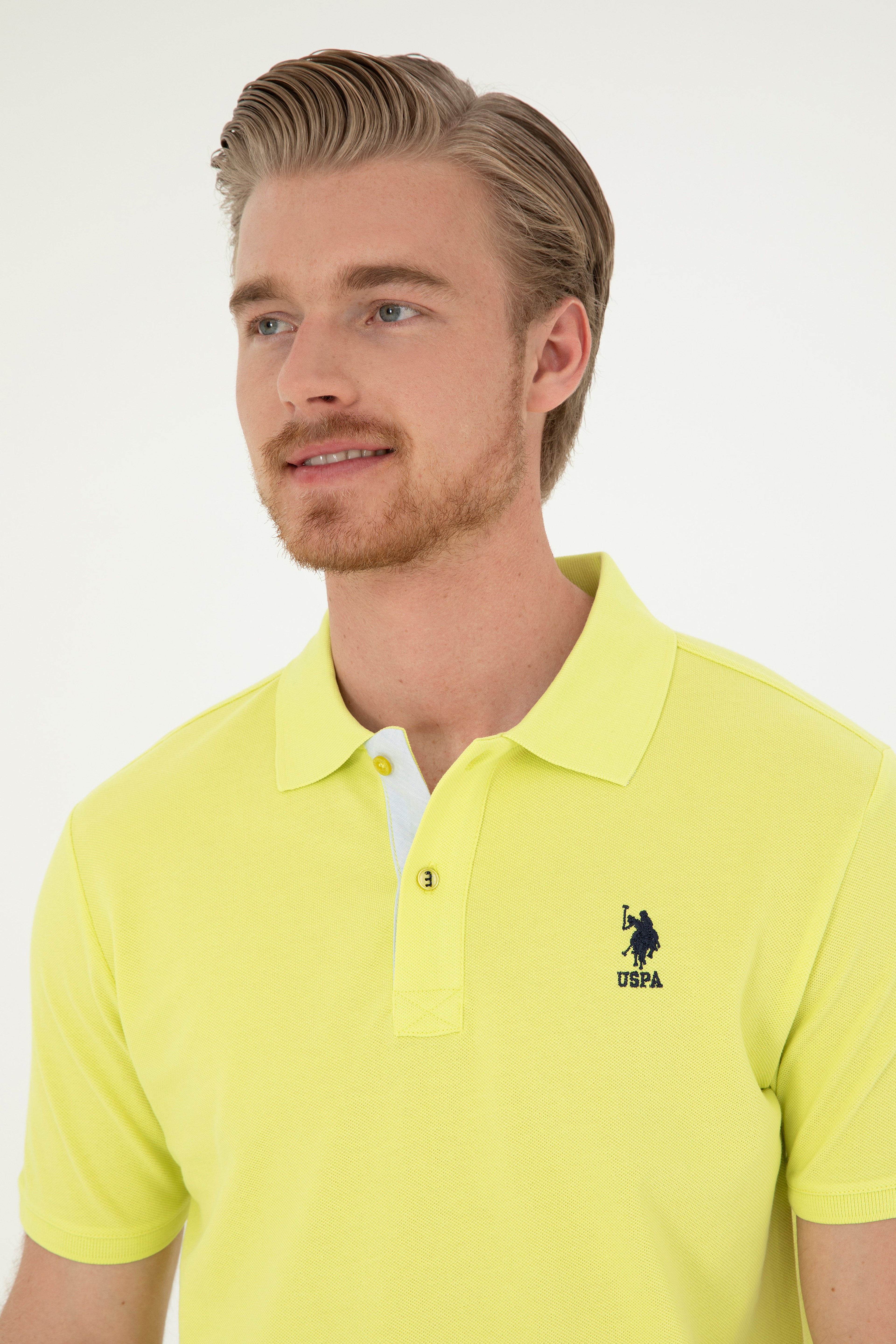 Erkek Regular Fit Polo Yaka Fıstık Yeşili Basic Tişört - Image 2