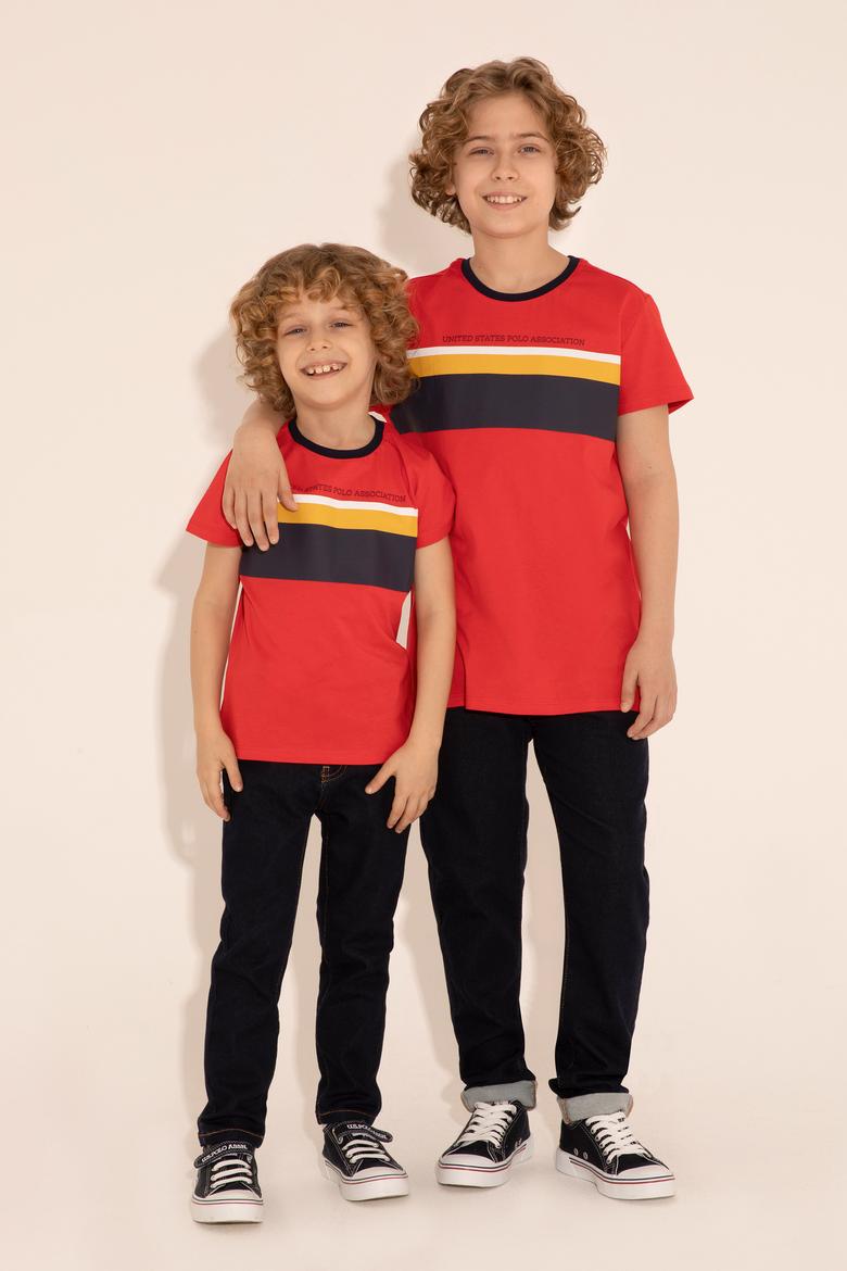 Erkek Çocuk Kırmızı Bisiklet Yaka Tişört