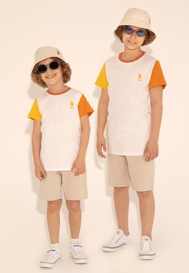 Erkek Çocuk Ekru Bisiklet Yaka Tişört