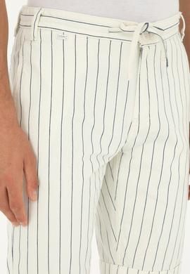 Erkek Beyaz Jean Şort - 50288972007