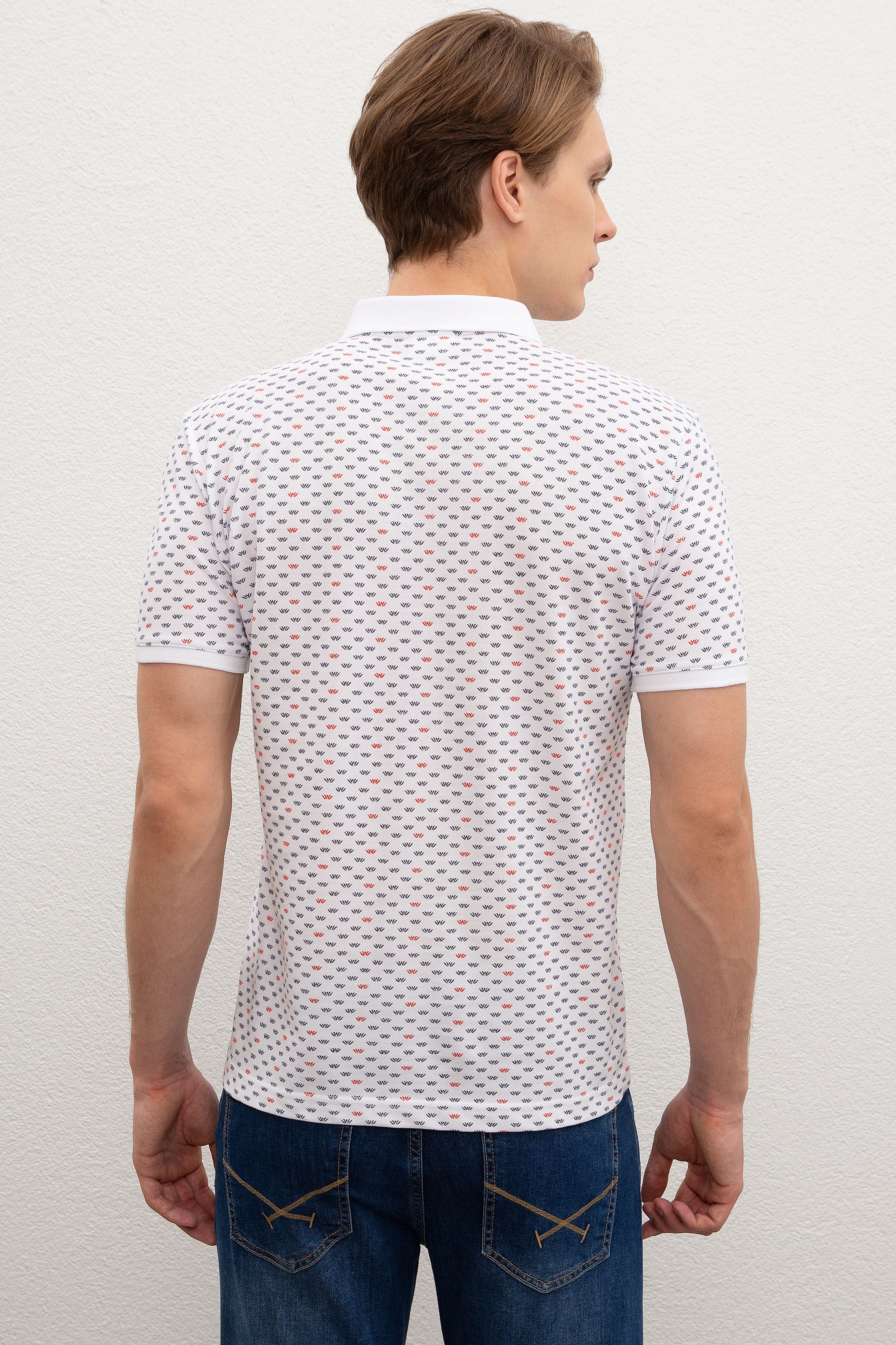 Erkek Beyaz Polo Yaka T-Shirt - Image 3