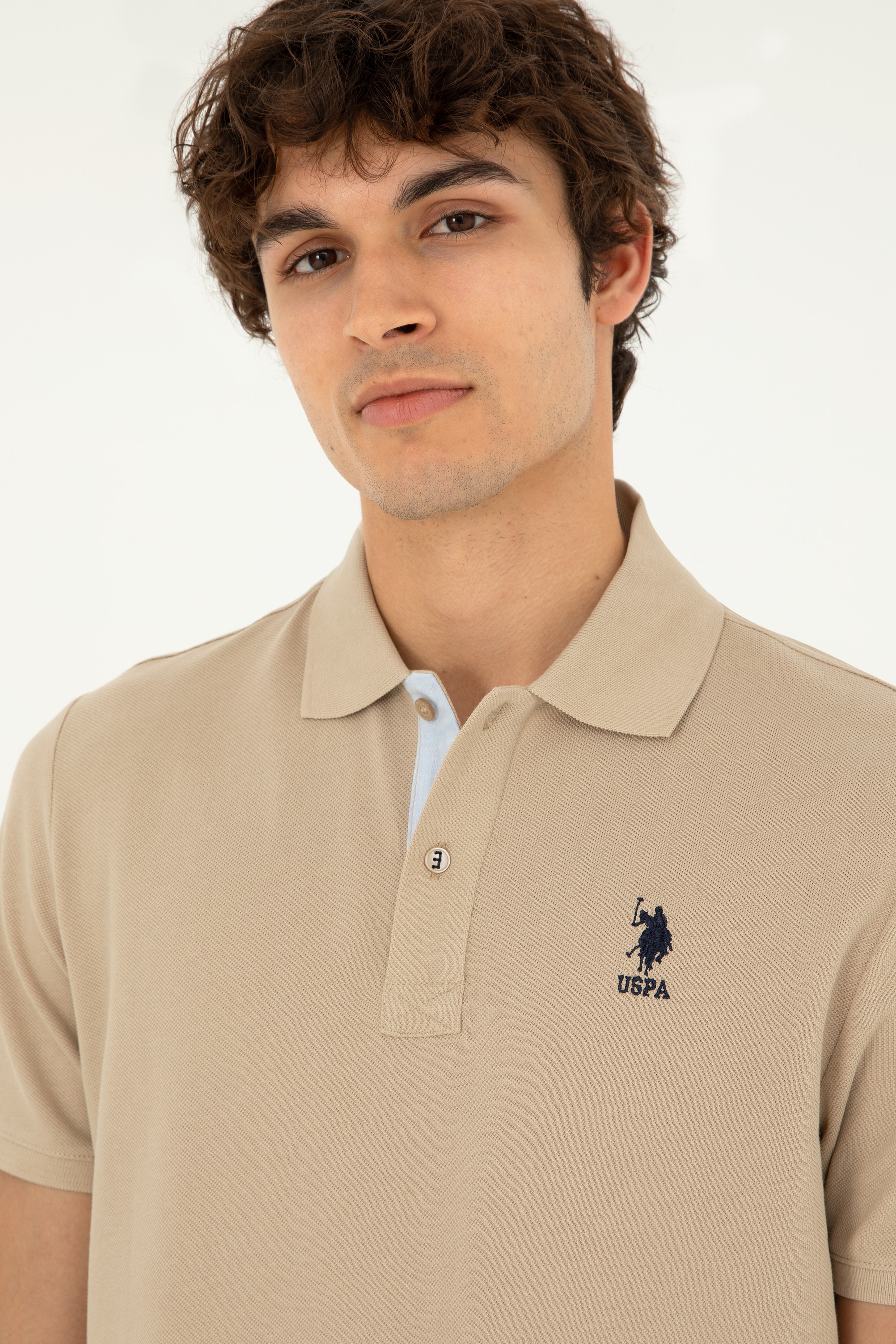 Erkek Regular Fit Polo Yaka Açık Haki Basic Tişört - Image 2