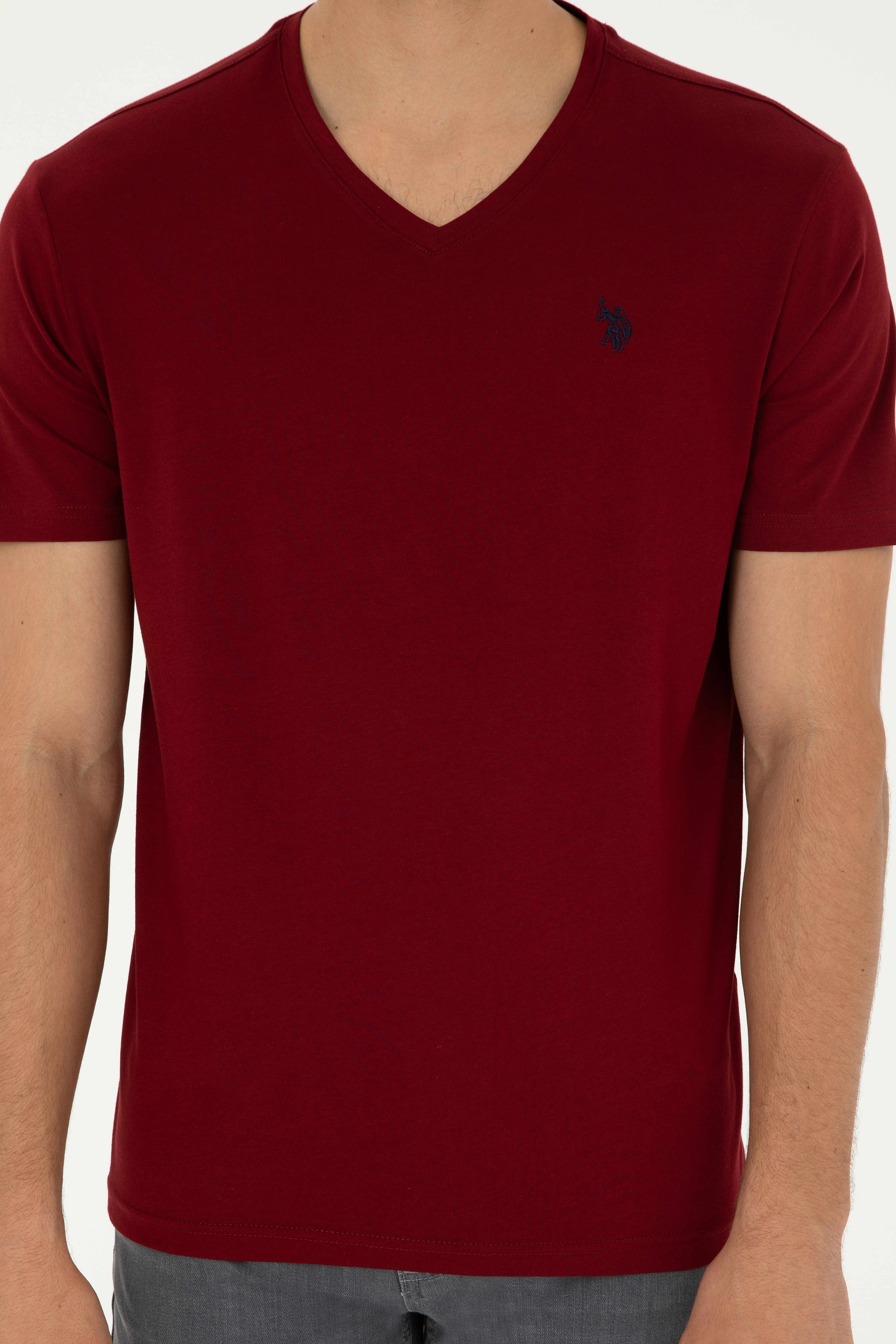 Erkek Regular Fit V Yaka Bordo Basic Tişört - Image 6