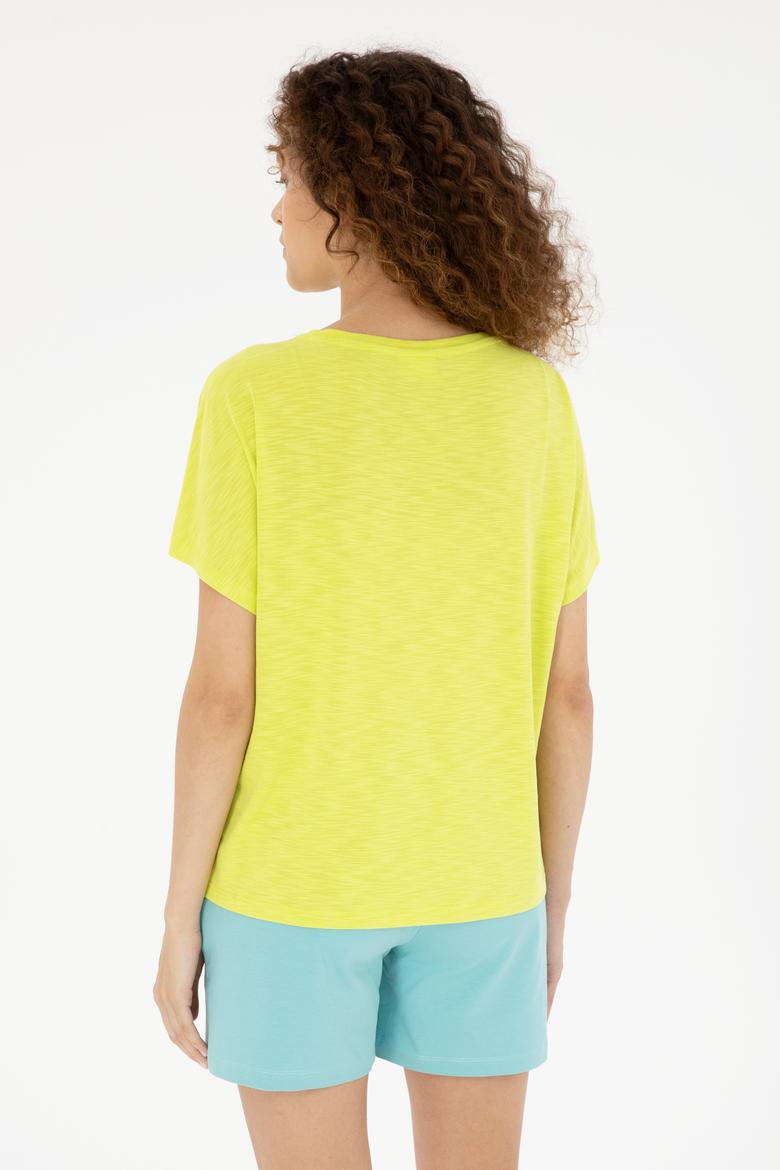 Kadın Fıstık Yeşili Bisiklet Yaka Tişört - 50284355011