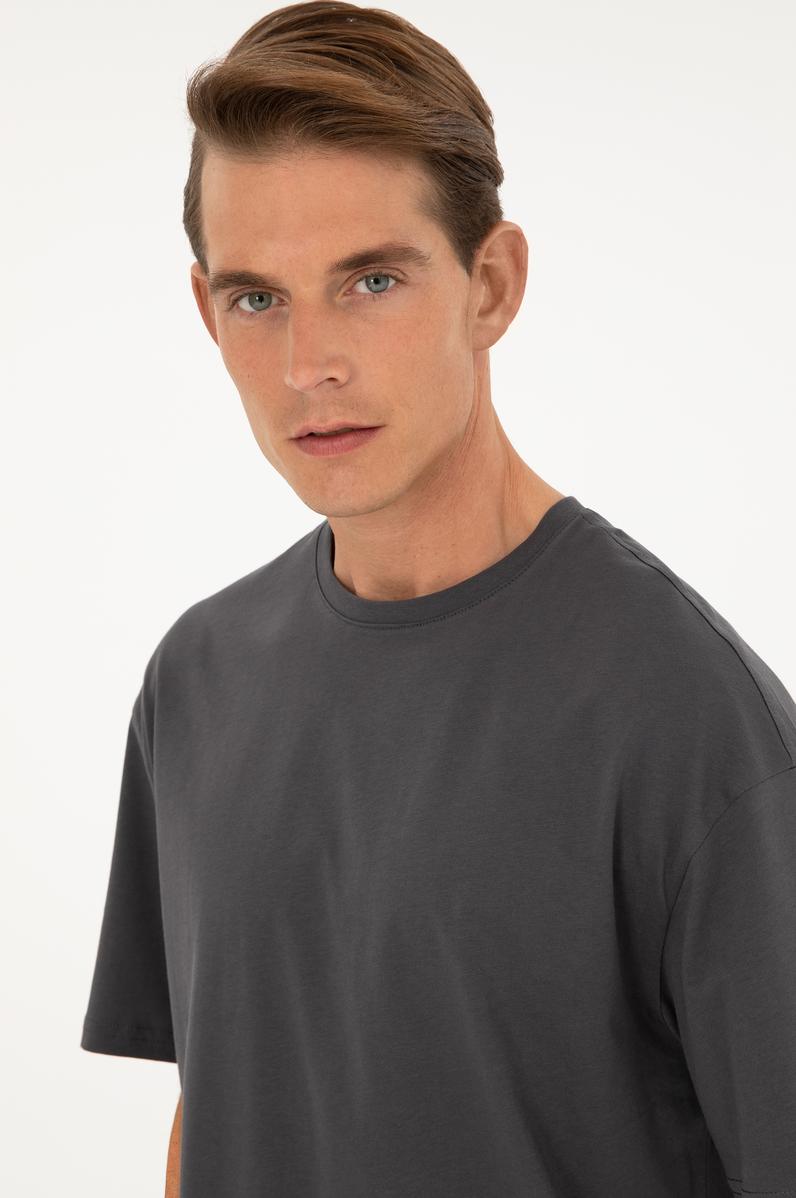 Erkek Comfort Fit Bisiklet Yaka Antrasit Tişört
