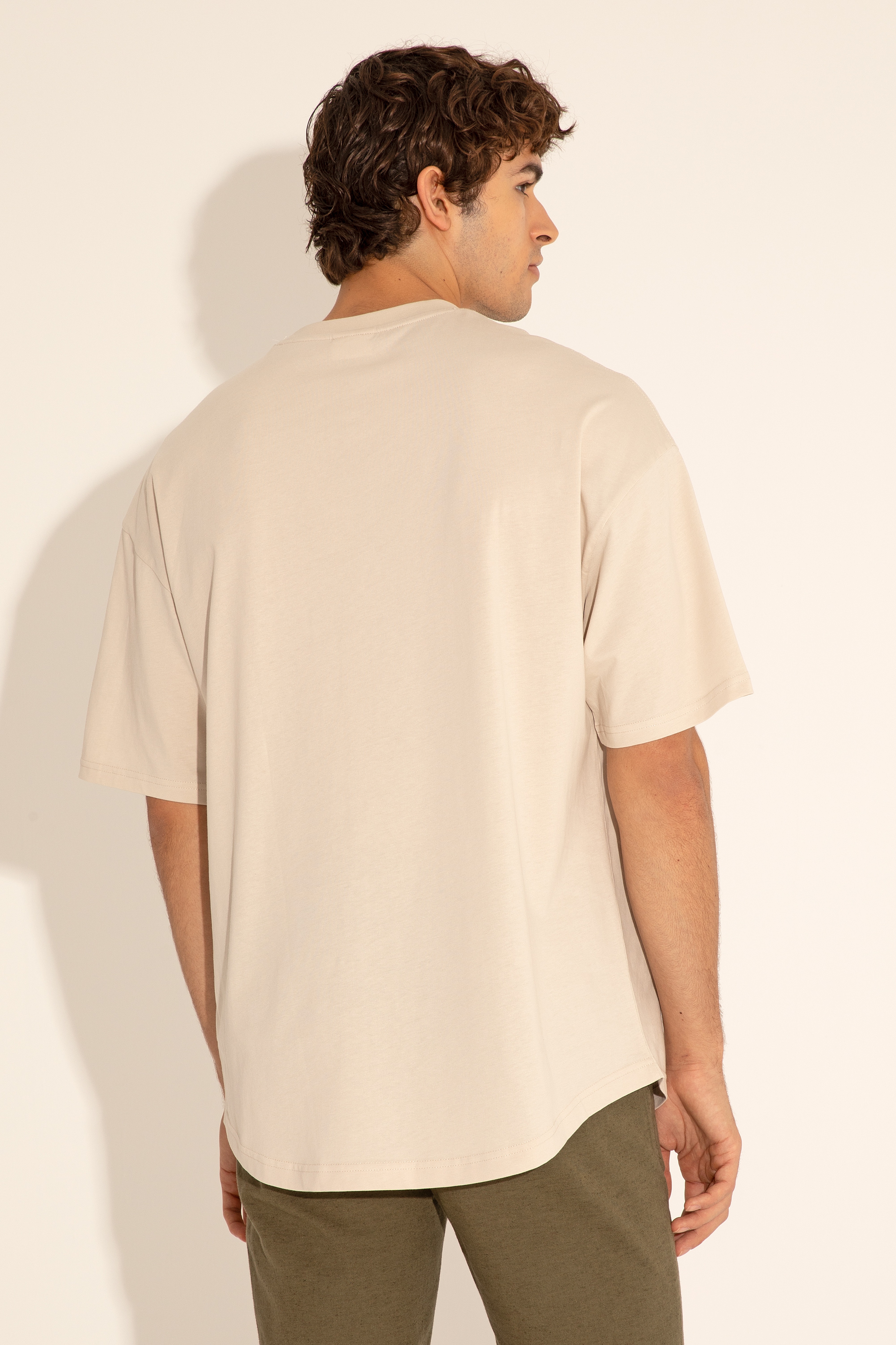 Erkek Comfort Long Fit Bisiklet Yaka Taş Tişört - Image 6