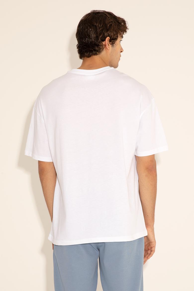 Erkek Oversize Fit Bisiklet Yaka Beyaz Tişört - 50289283008