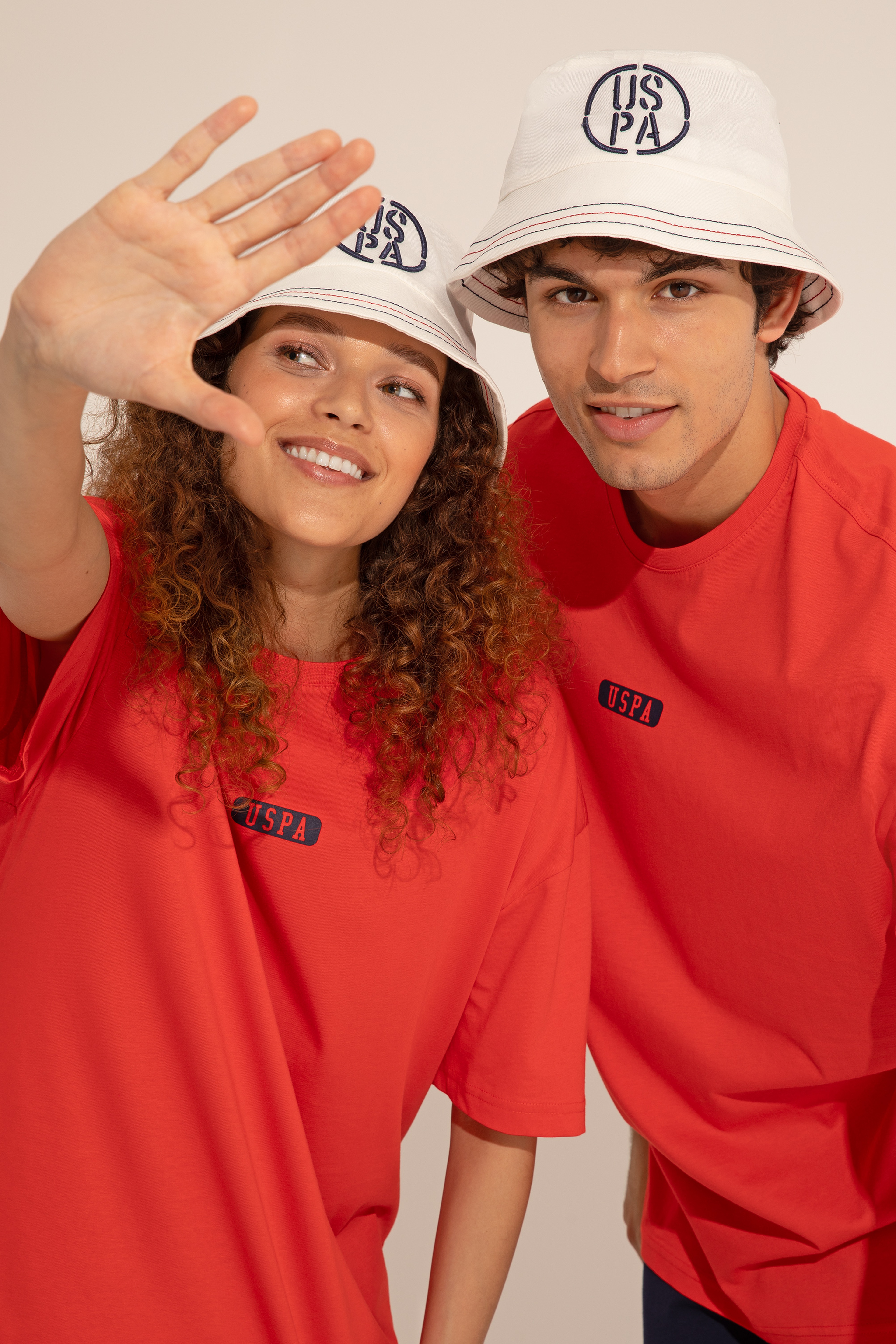 Bucket Beyaz Şapka - Image 1