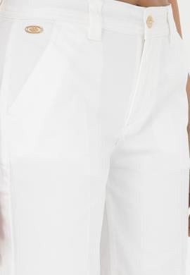 Kadın Beyaz Dokuma Şort - 50281722048