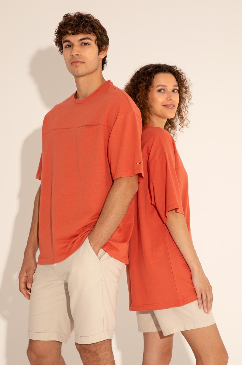 Erkek Comfort Fit Bisiklet Yaka Pudra Tişört