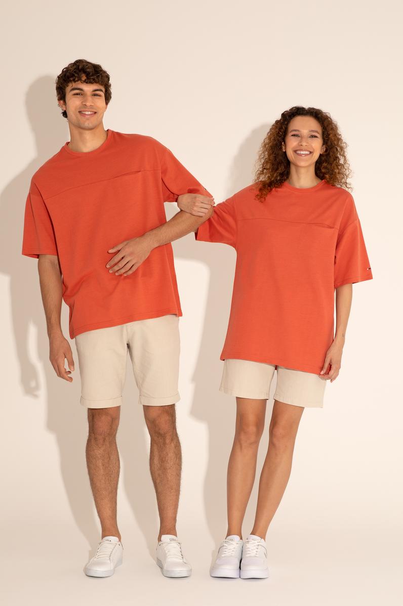 Erkek Comfort Fit Bisiklet Yaka Pudra Tişört