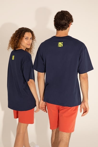Erkek Comfort Fit Bisiklet Yaka Lacivert Tişört