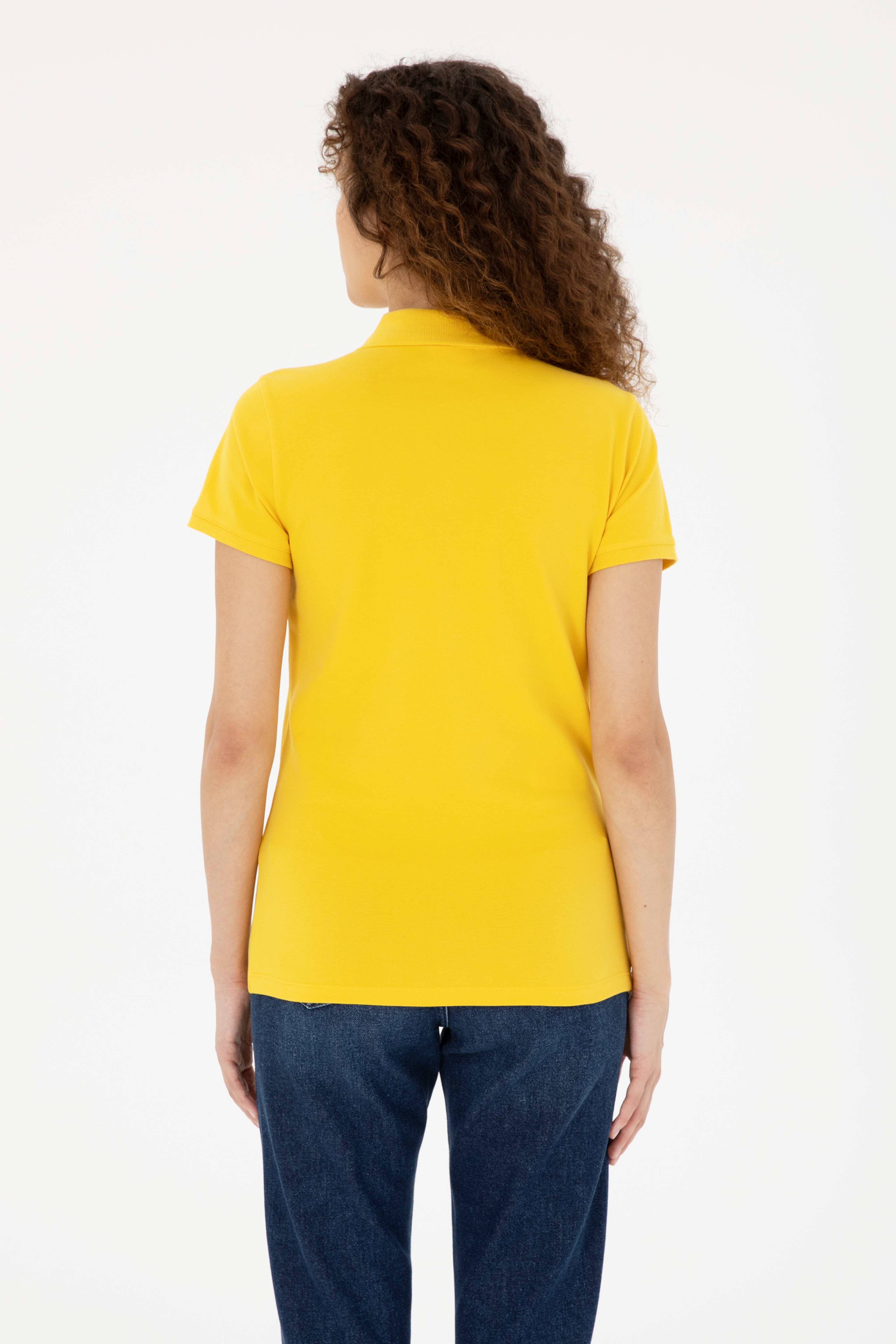 Kadın Sarı Basic Polo Yaka Tişört - Image 5