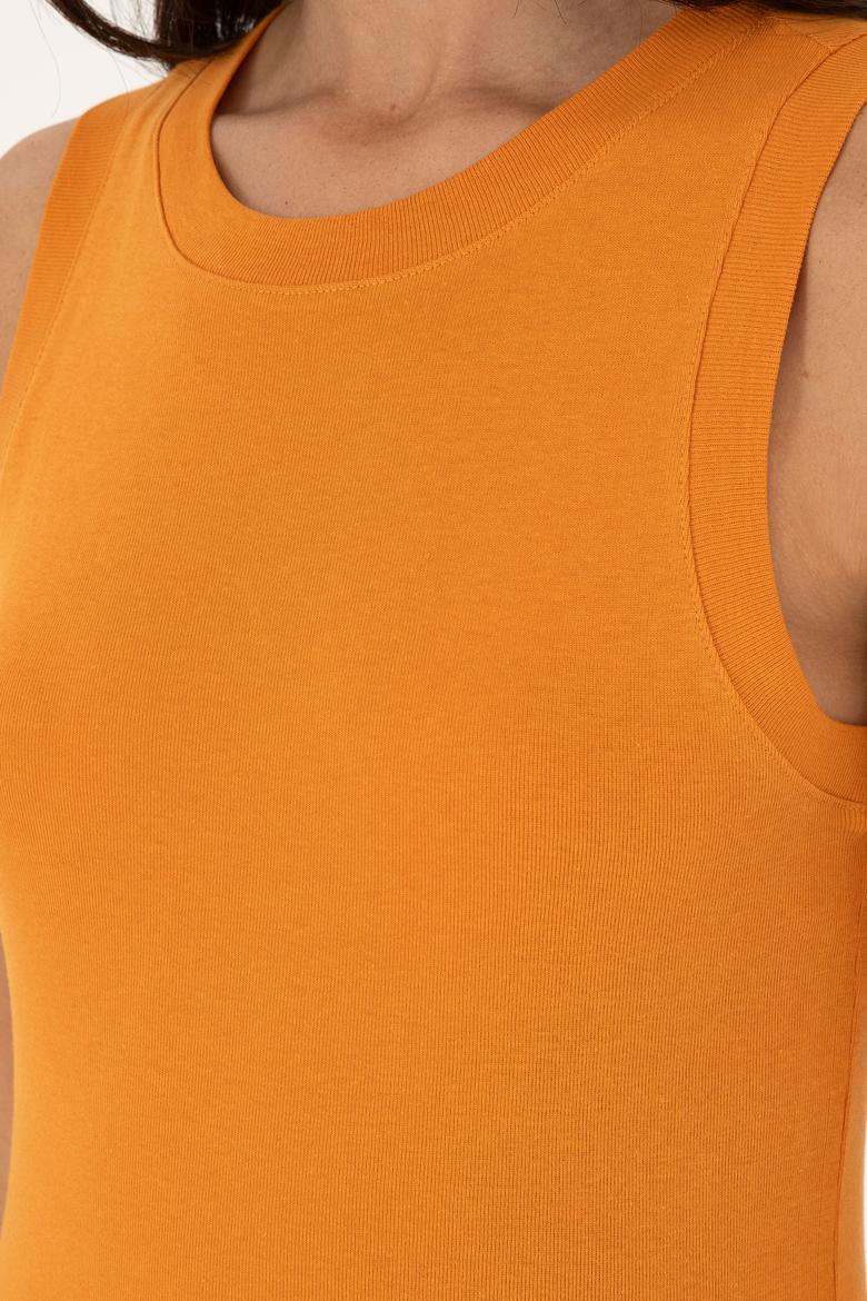 Kadın Kiremit Bisiklet Yaka Kolsuz Tişört - 50285852080