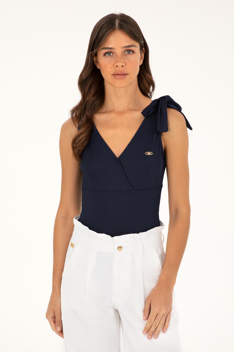 Kadın Lacivert V Yaka Tişört