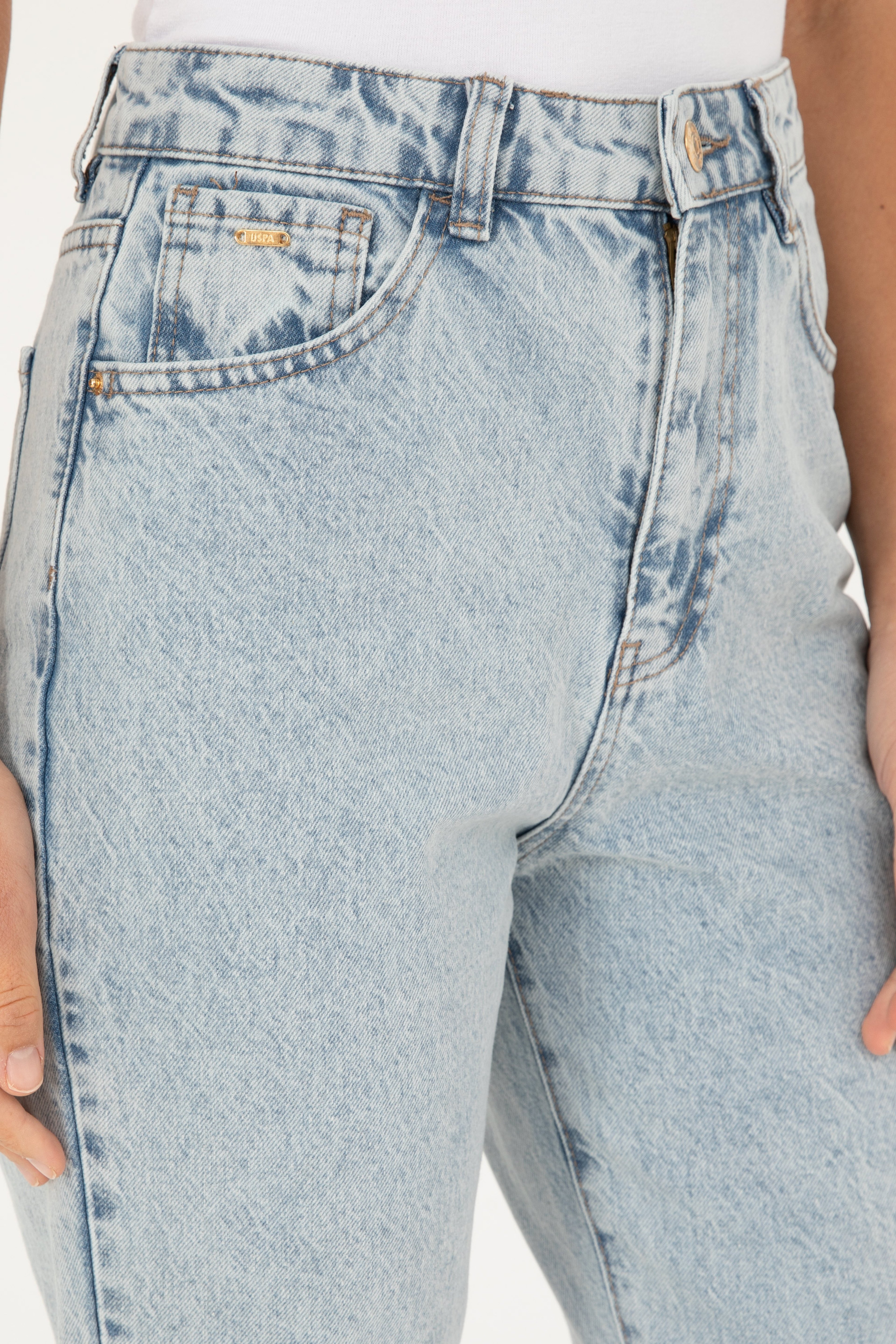 Kadın Açık Mavi Mom High Waist Fit Jean Pantolon - Image 5
