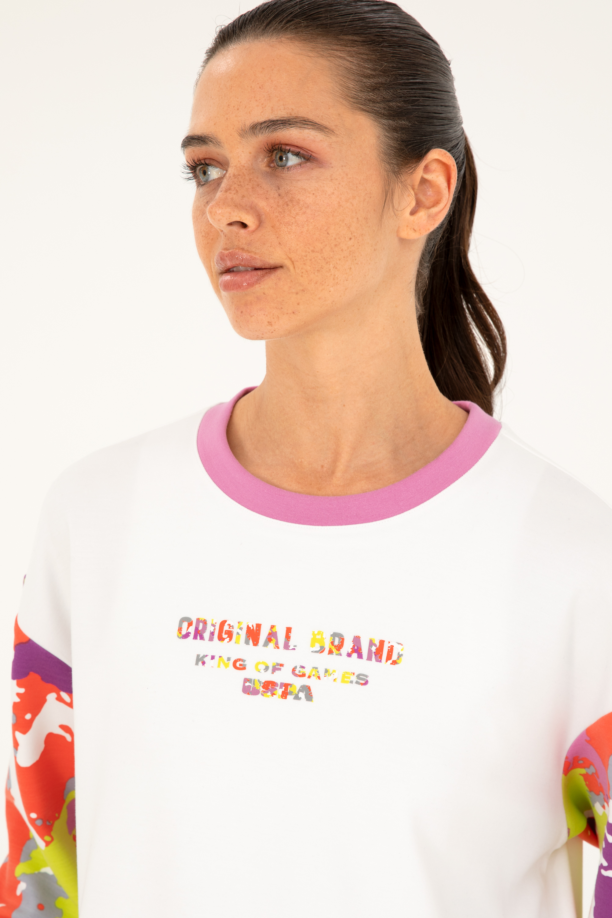 Kadın Beyaz Sweatshirt - Image 2