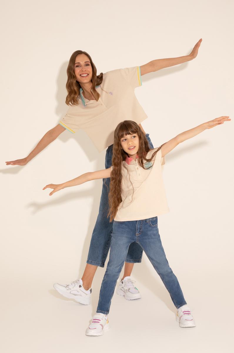 Kadın Krem Polo Yaka Tişört