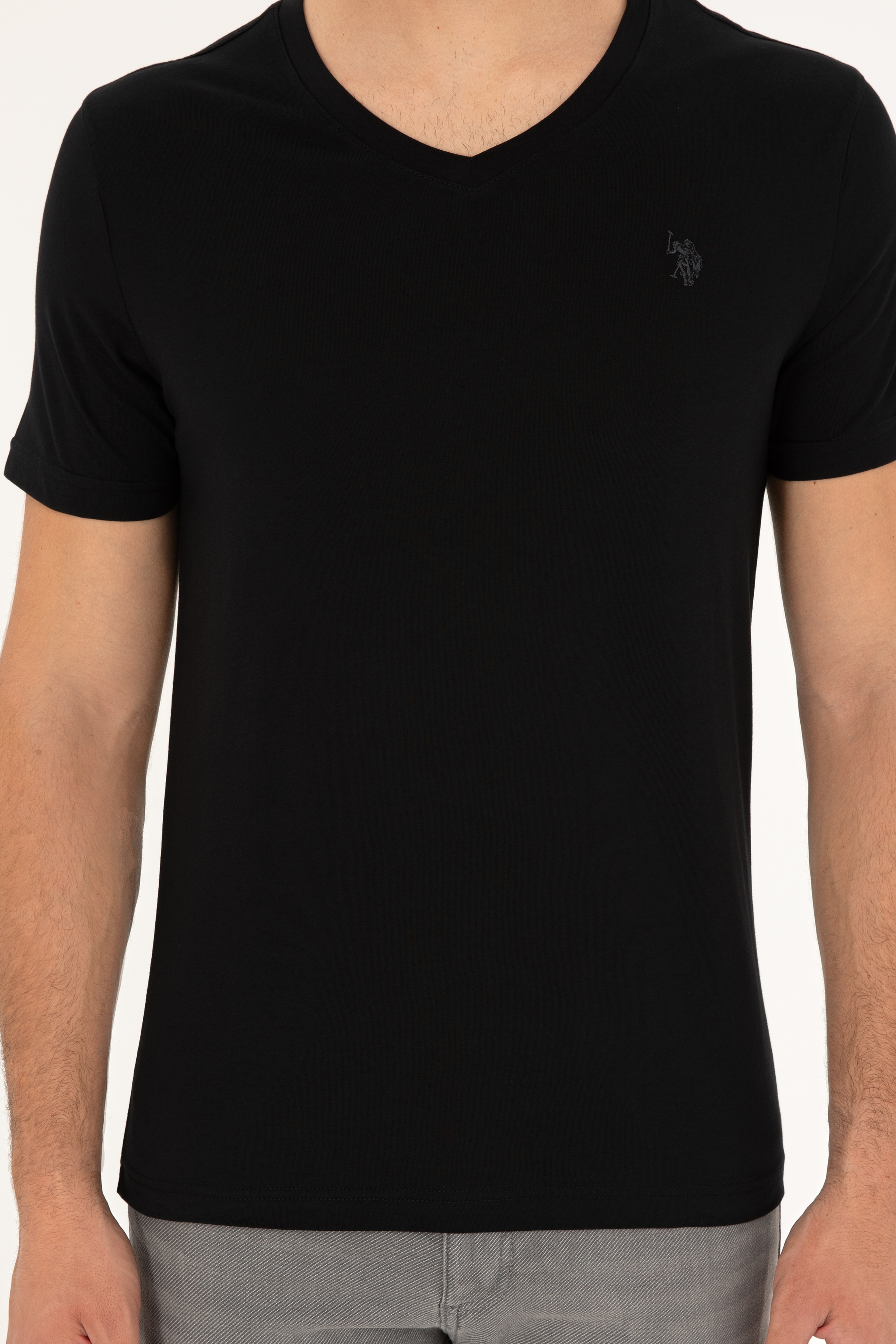 Erkek Slim Fit V Yaka Siyah Basic Tişört