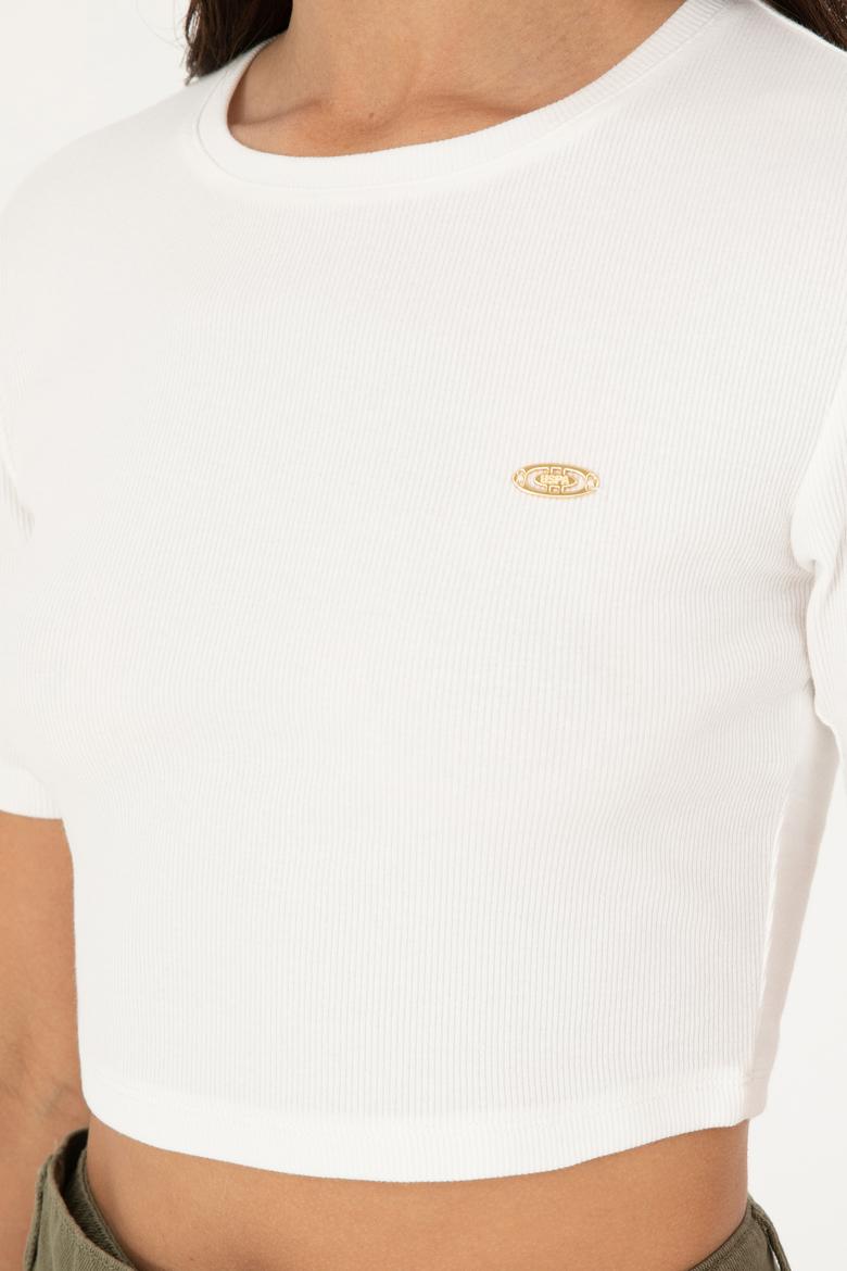 Kadın Ekru Bisiklet Yaka Crop Tişört - 50281813006