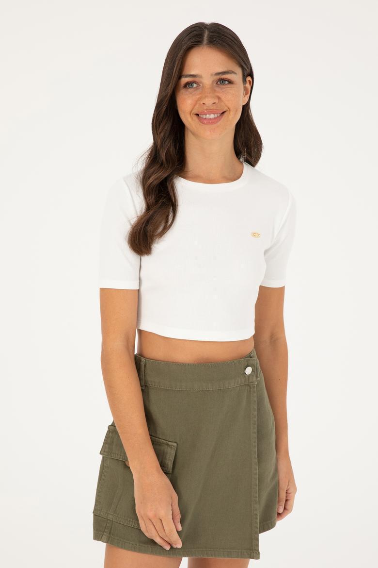 Kadın Ekru Bisiklet Yaka Crop Tişört - 50281813006