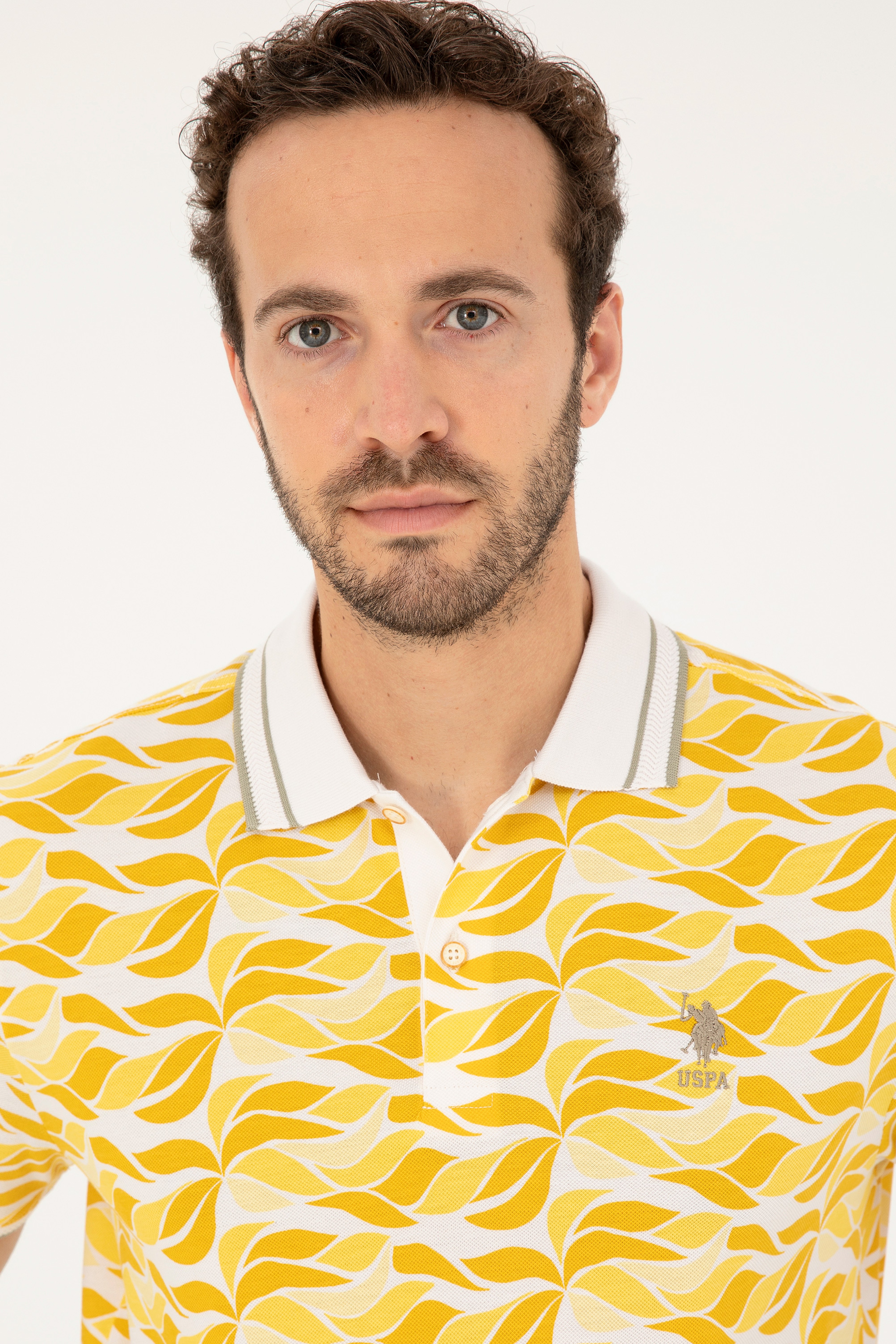 Erkek Regular Fit Polo Yaka Safran Tişört