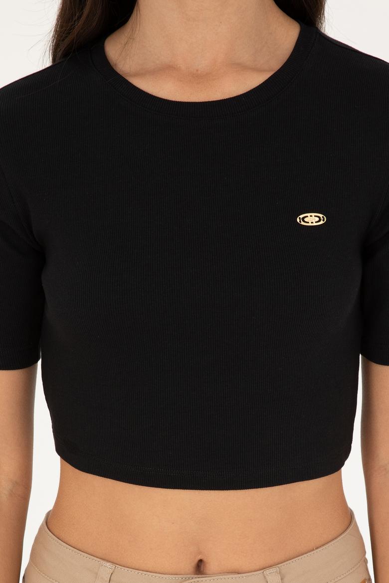 Kadın Siyah Bisiklet Yaka Crop Tişört - 50281813064