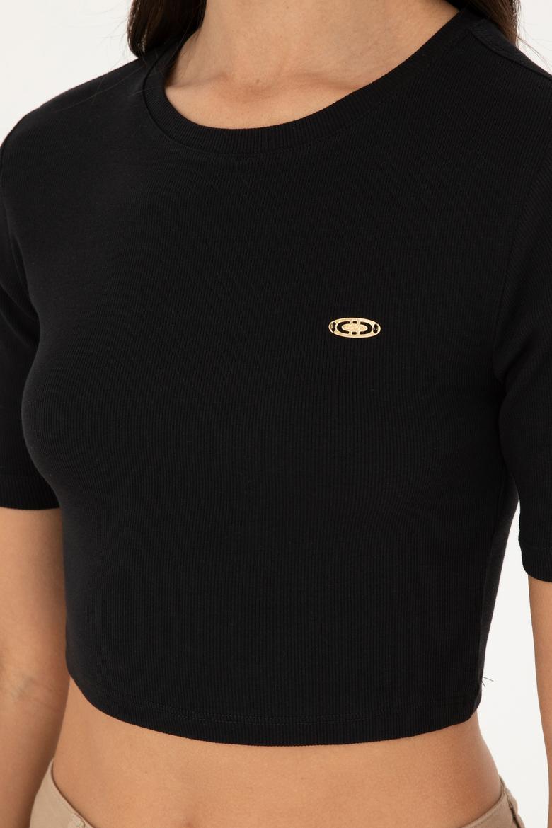 Kadın Siyah Bisiklet Yaka Crop Tişört - 50281813064