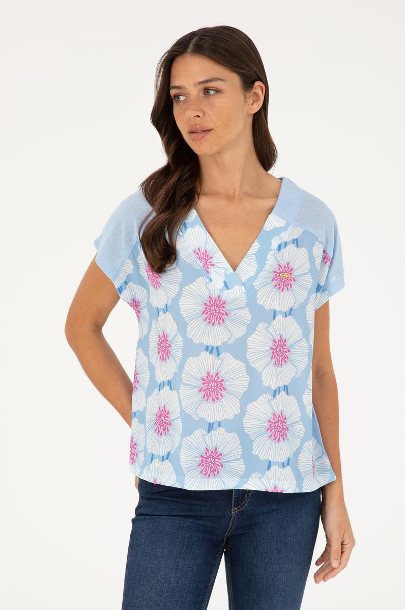 Kadın Açık Mavi Desenli V Yaka Tişört
