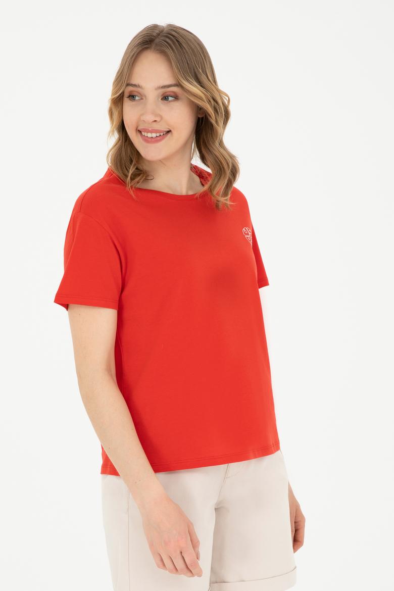 Kadın Kırmızı Bisiklet Yaka Tişört - 50282903006