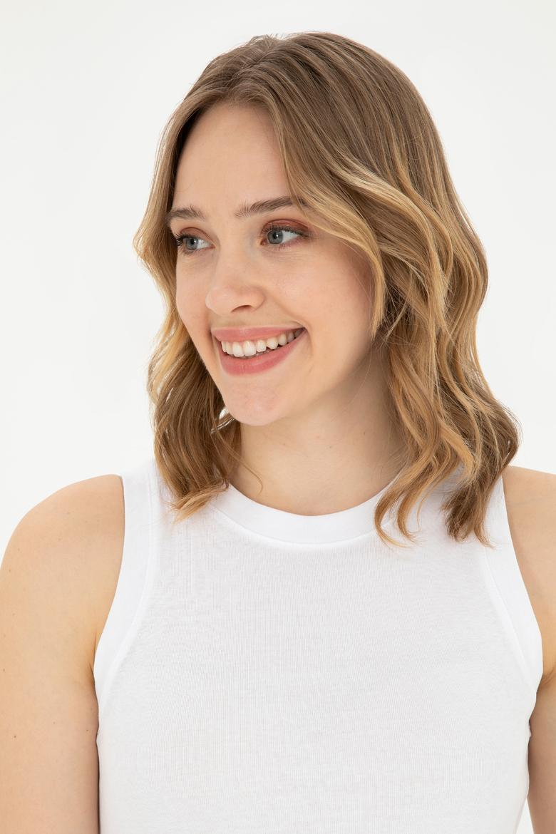 Kadın Beyaz Bisiklet Yaka Kolsuz Tişört - 50285852047