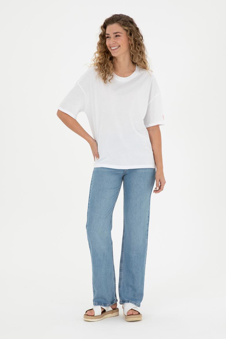 Kadın Beyaz Oversize Bisiklet Yaka Tişört - 50286107009