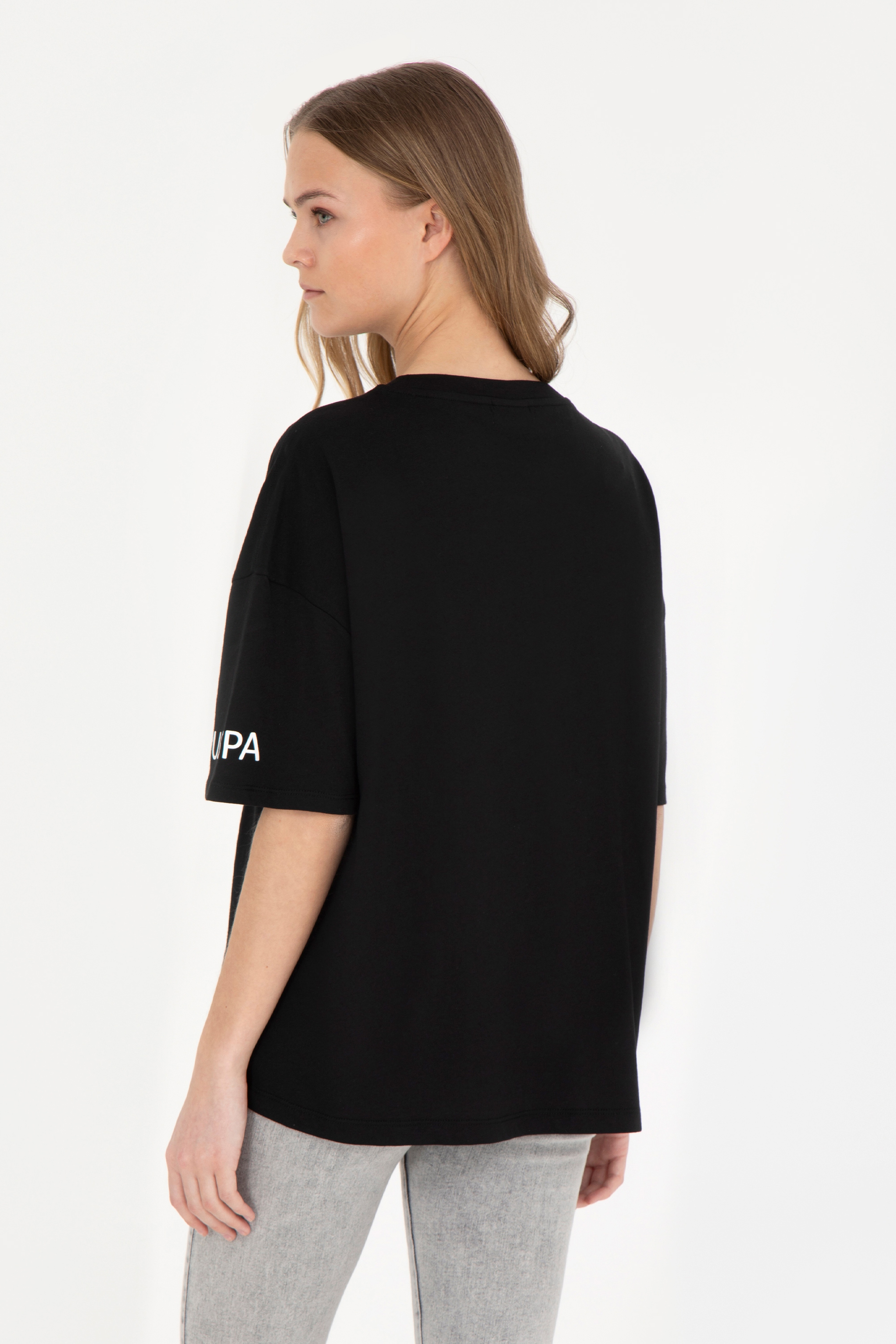 Kadın Siyah Oversize Bisiklet Yaka Tişört - Image 5