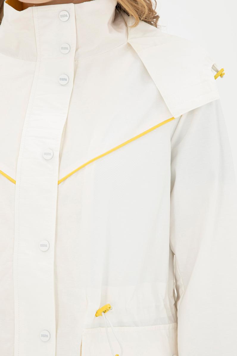 Kadın Beyaz Kaban