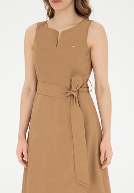 Kadın Kum Bisiklet Yaka Kolsuz Dokuma Elbise - 50280568007