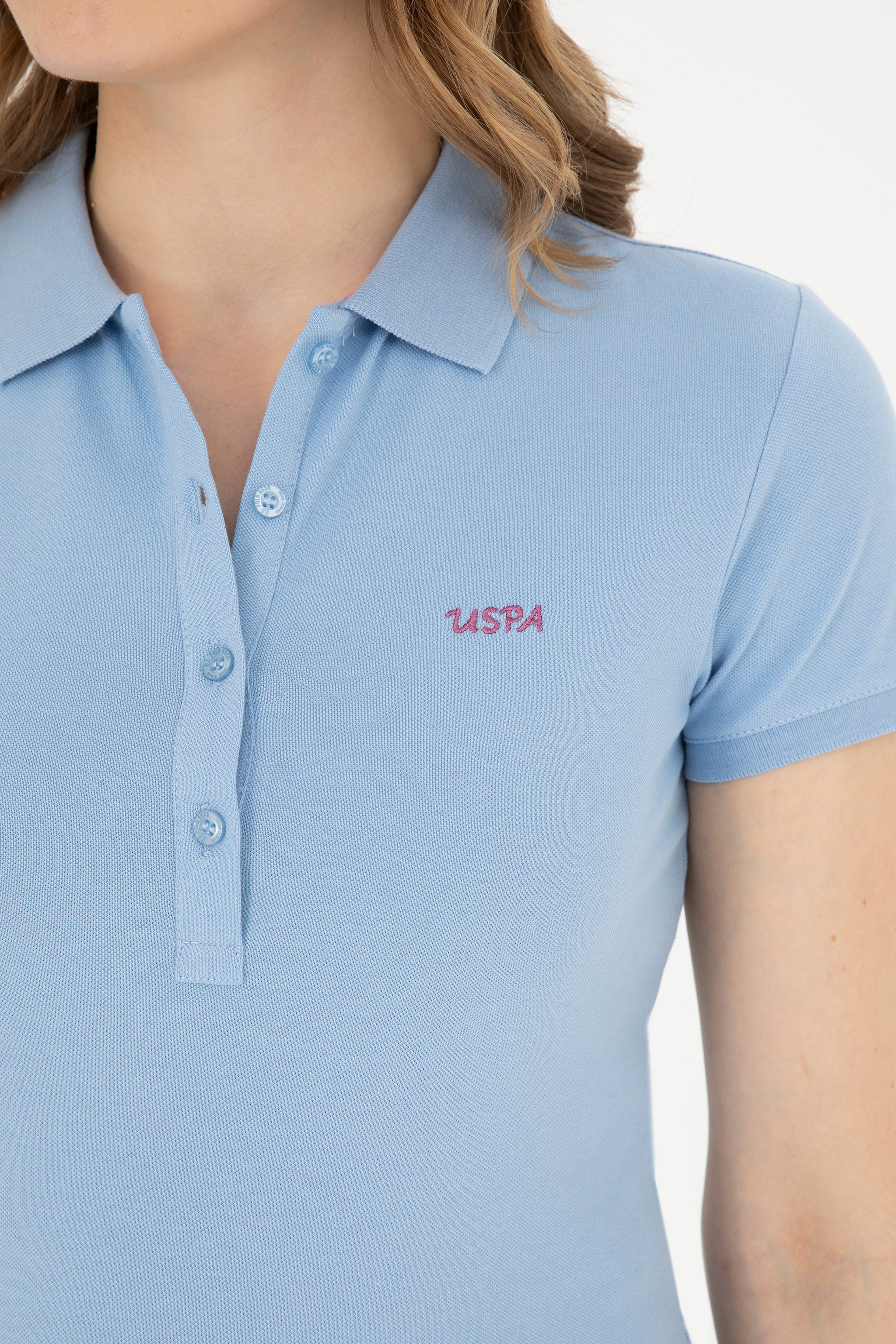 Kadın Açık Mavi Basic Polo Yaka Tişört - Image 7