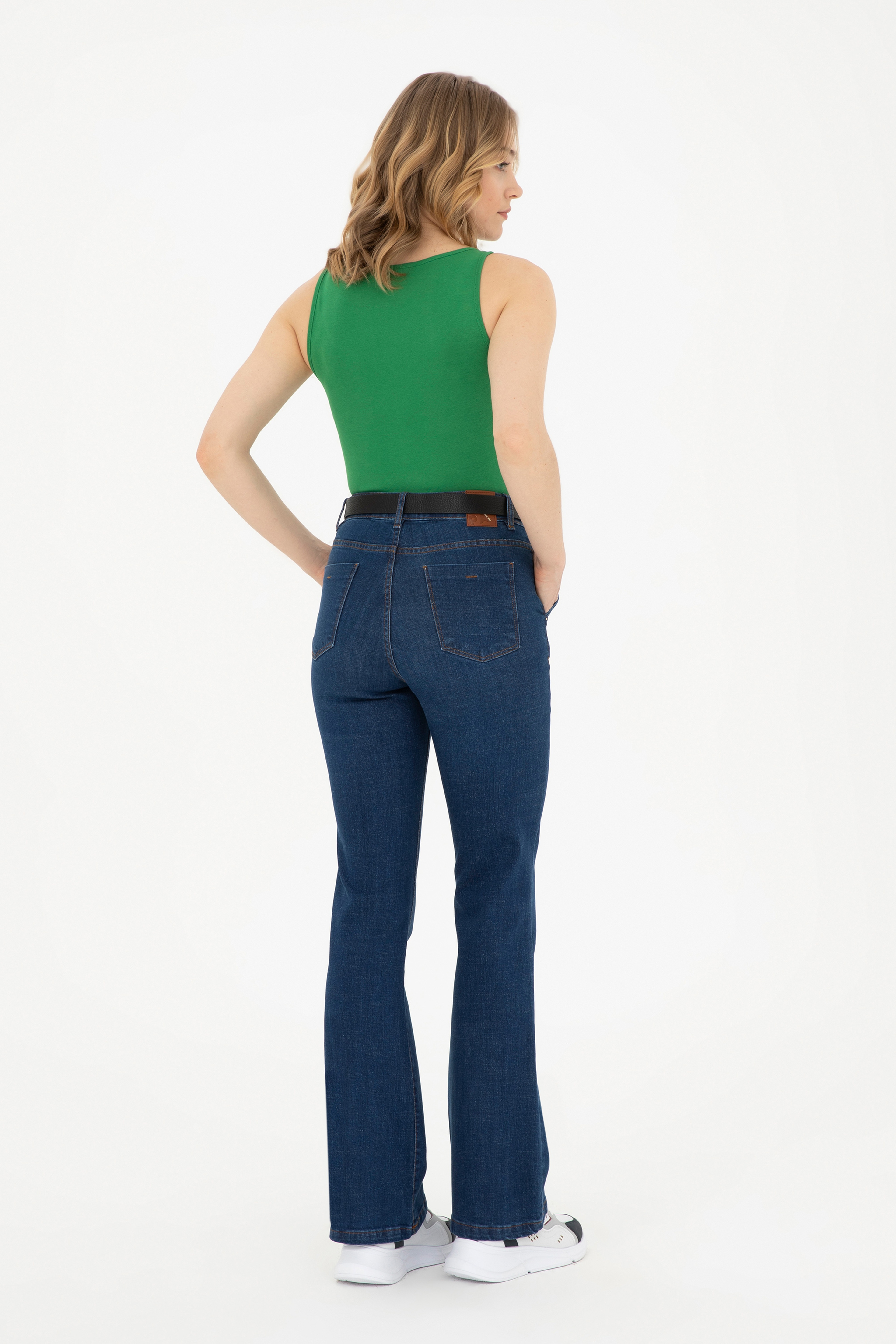 Kadın Mavi Slim Flare Fit Jean Pantolon - Image 4