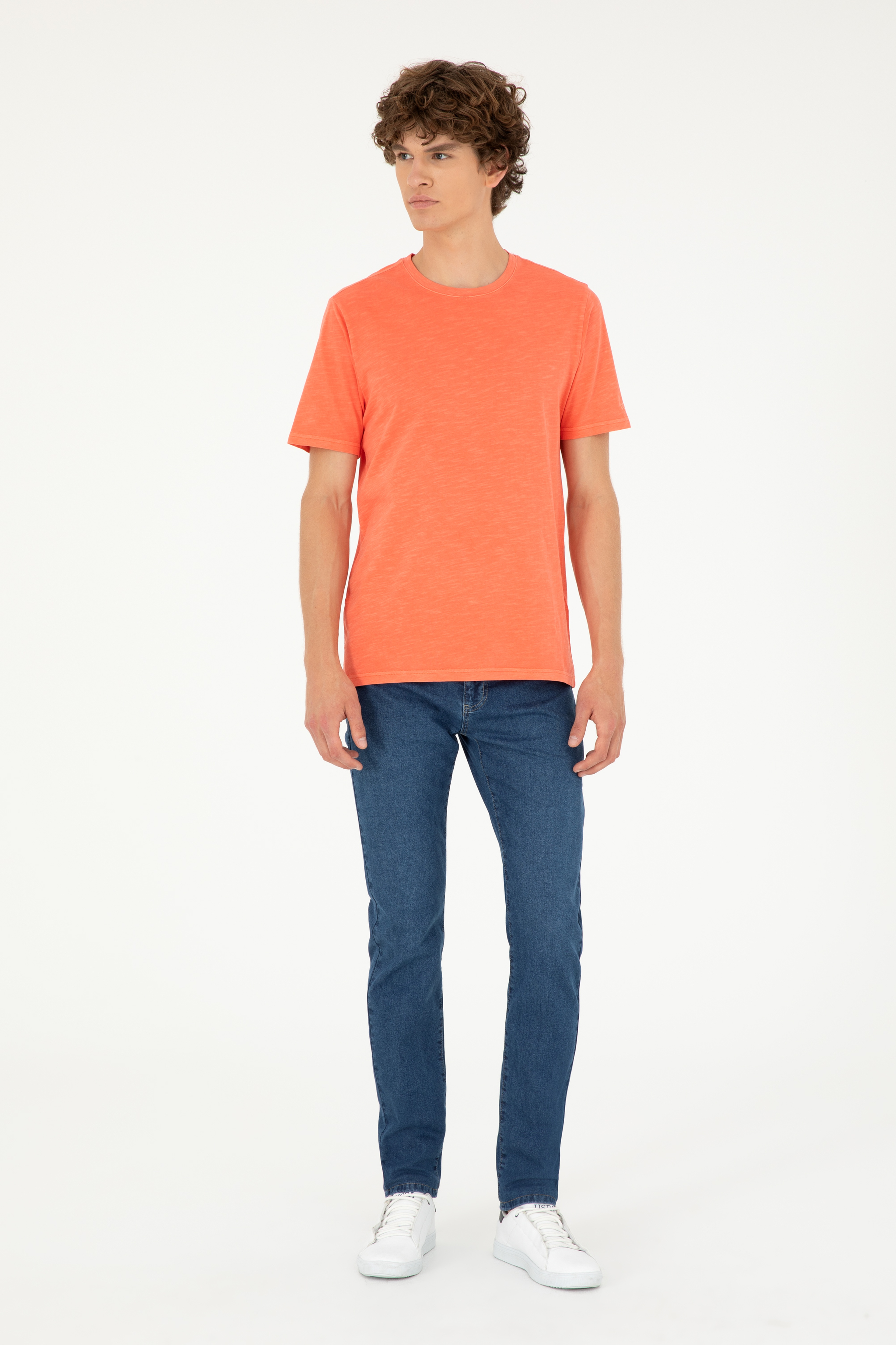 Erkek Regular Fit Bisiklet Yaka Nar Çiçeği Basic Tişört - Image 4