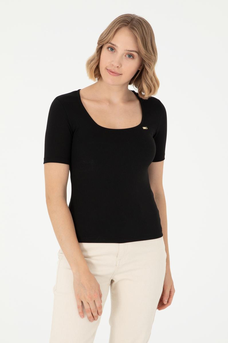 Kadın Siyah Tişört
