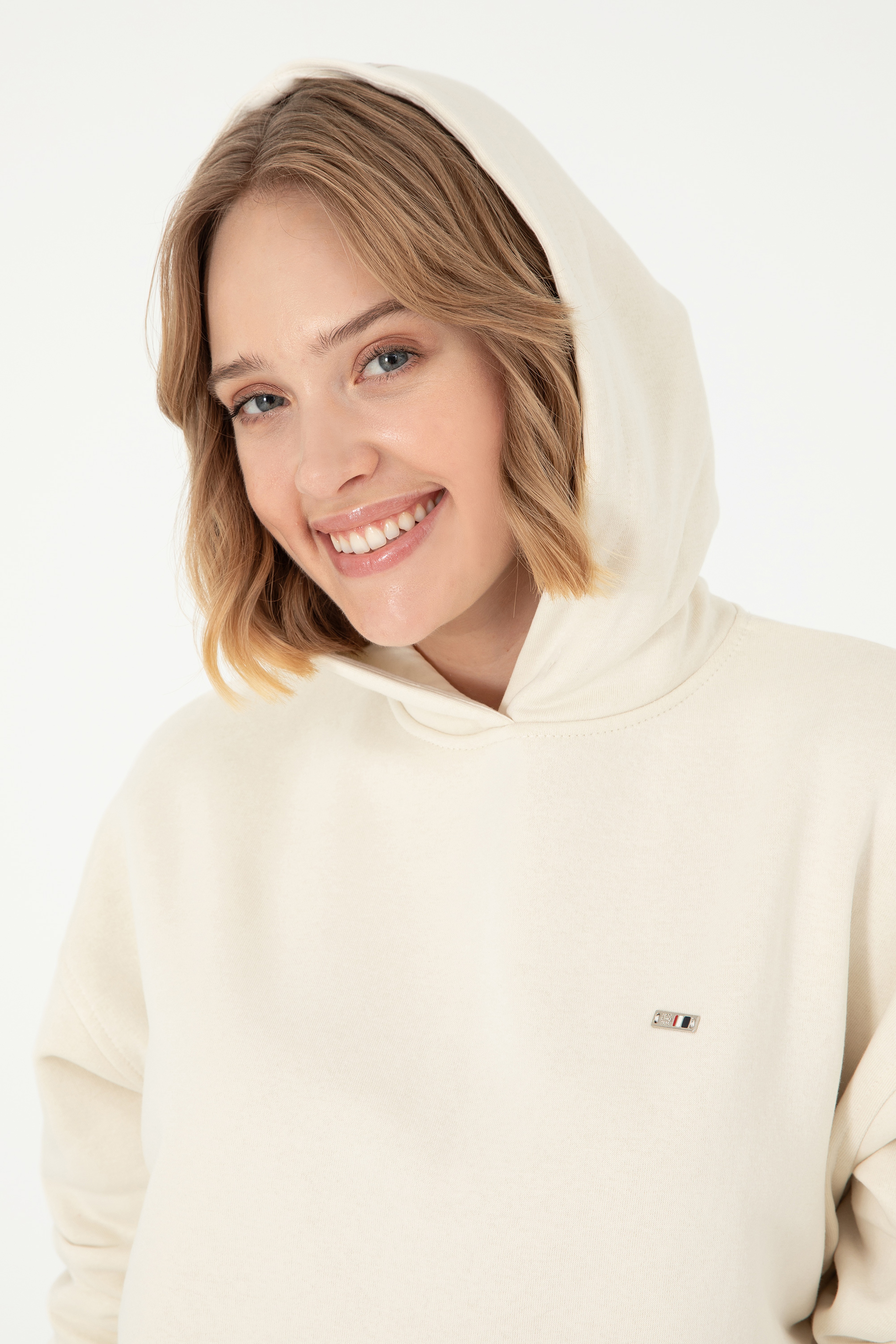 Kadın Krem Kapüşonlu Sweatshirt - Image 2