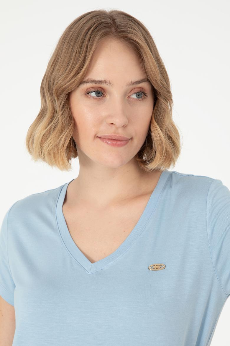 Kadın Açık Mavi V Yaka Basic Tişört - 50280019072