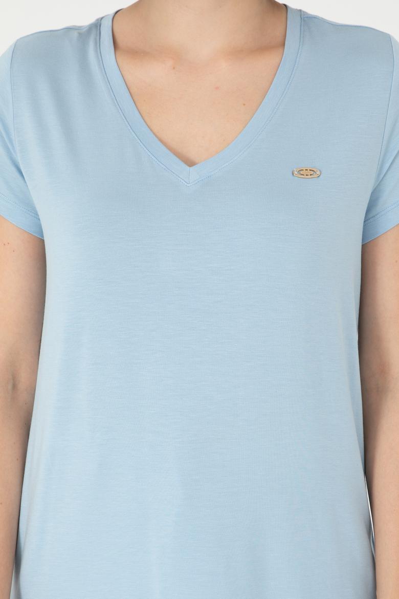 Kadın Açık Mavi V Yaka Basic Tişört - 50280019072