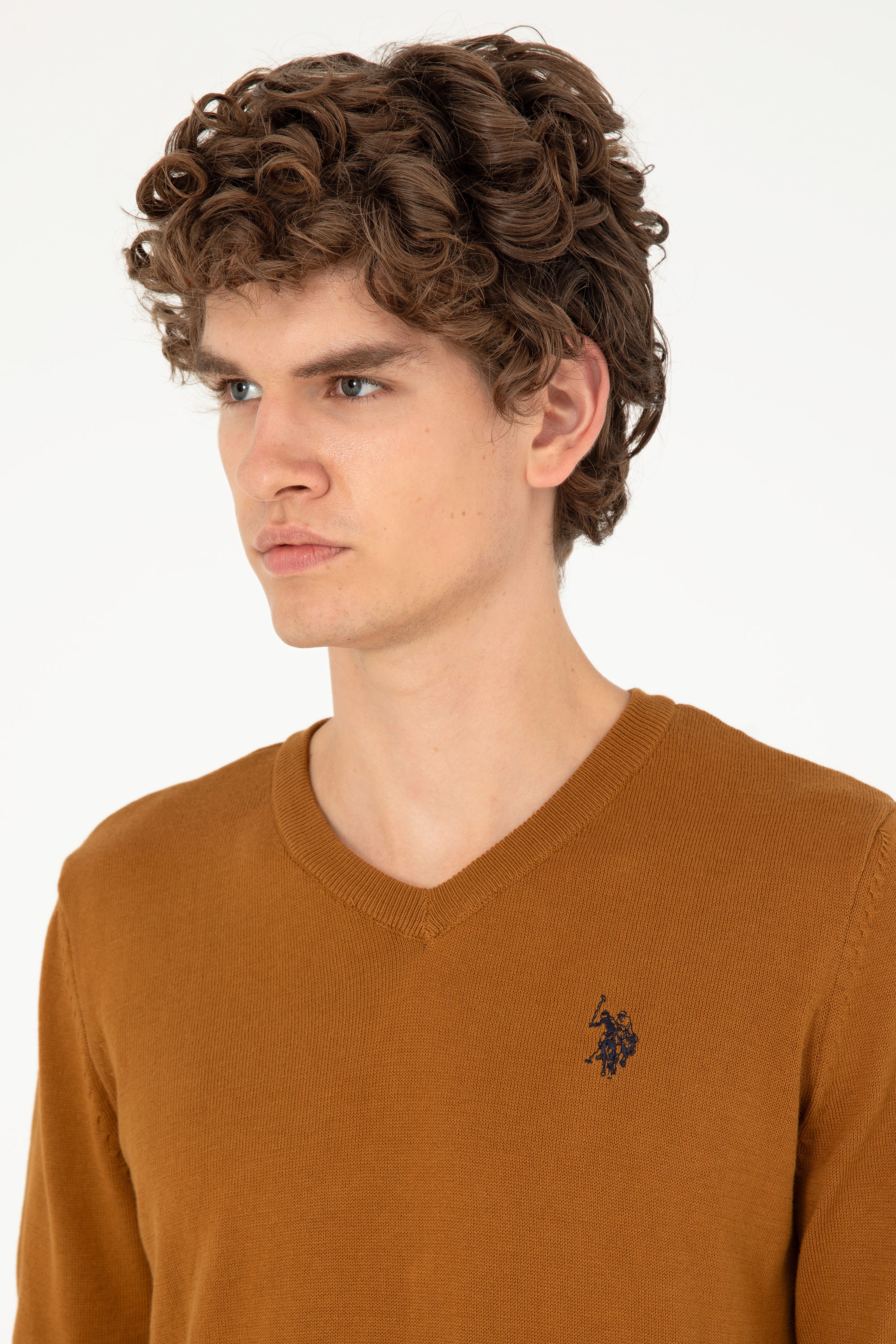 Erkek Slim Fit V Yaka Coconut Basic Kazak