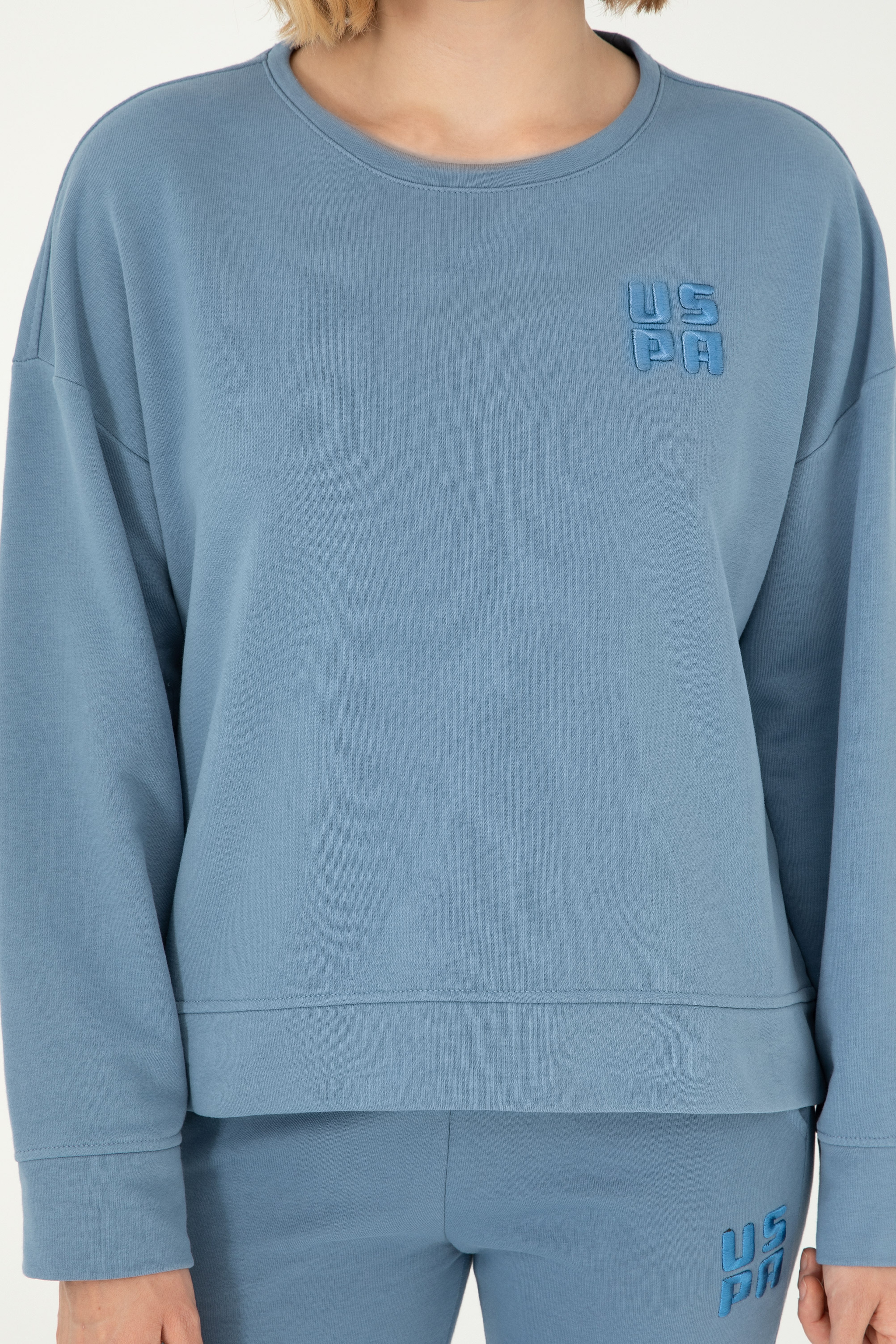 Kadın Koyu Mavi Basic Bisiklet Yaka Sweatshirt - Image 6
