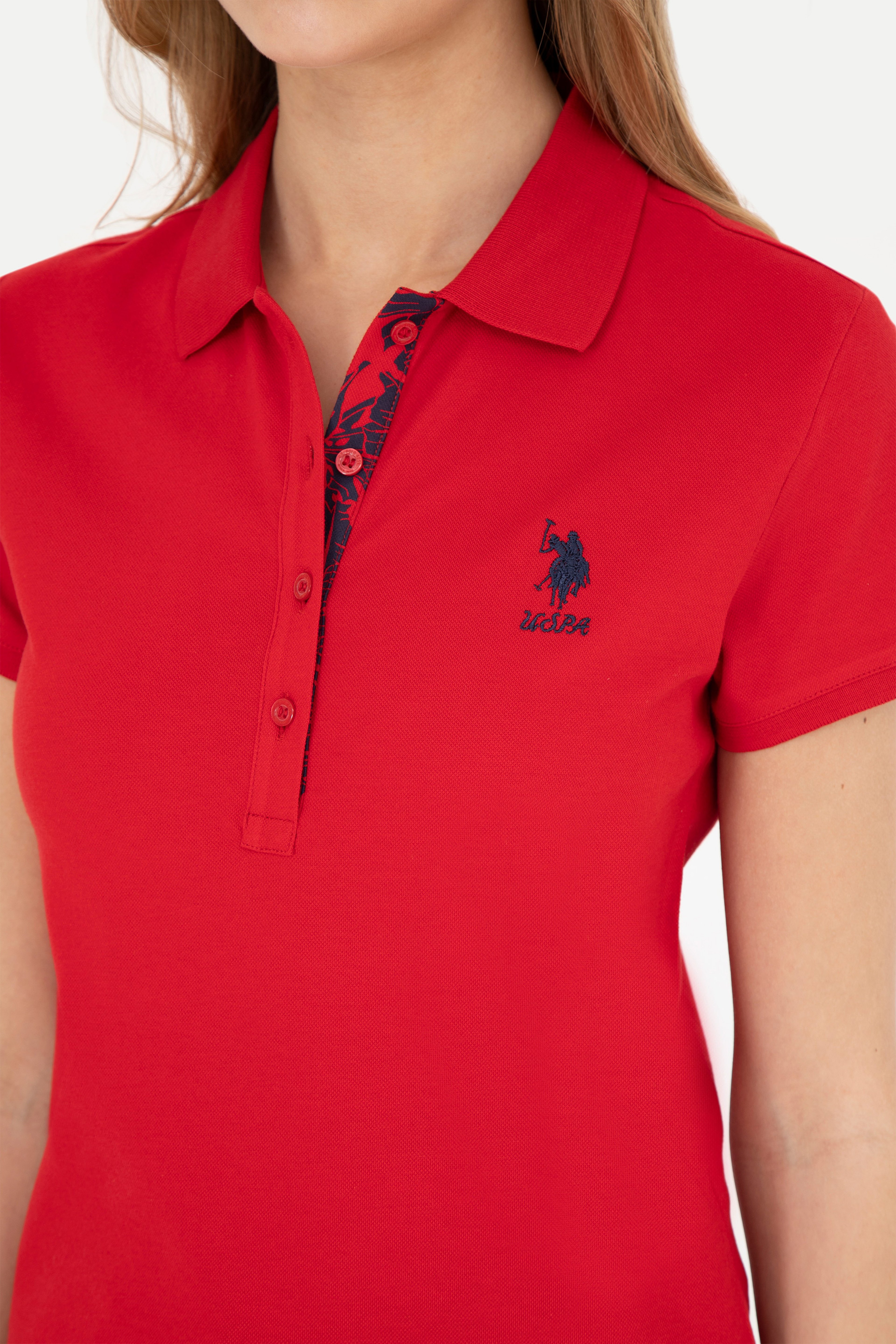 Kadın Kırmızı Basic Polo Yaka Tişört - Image 7