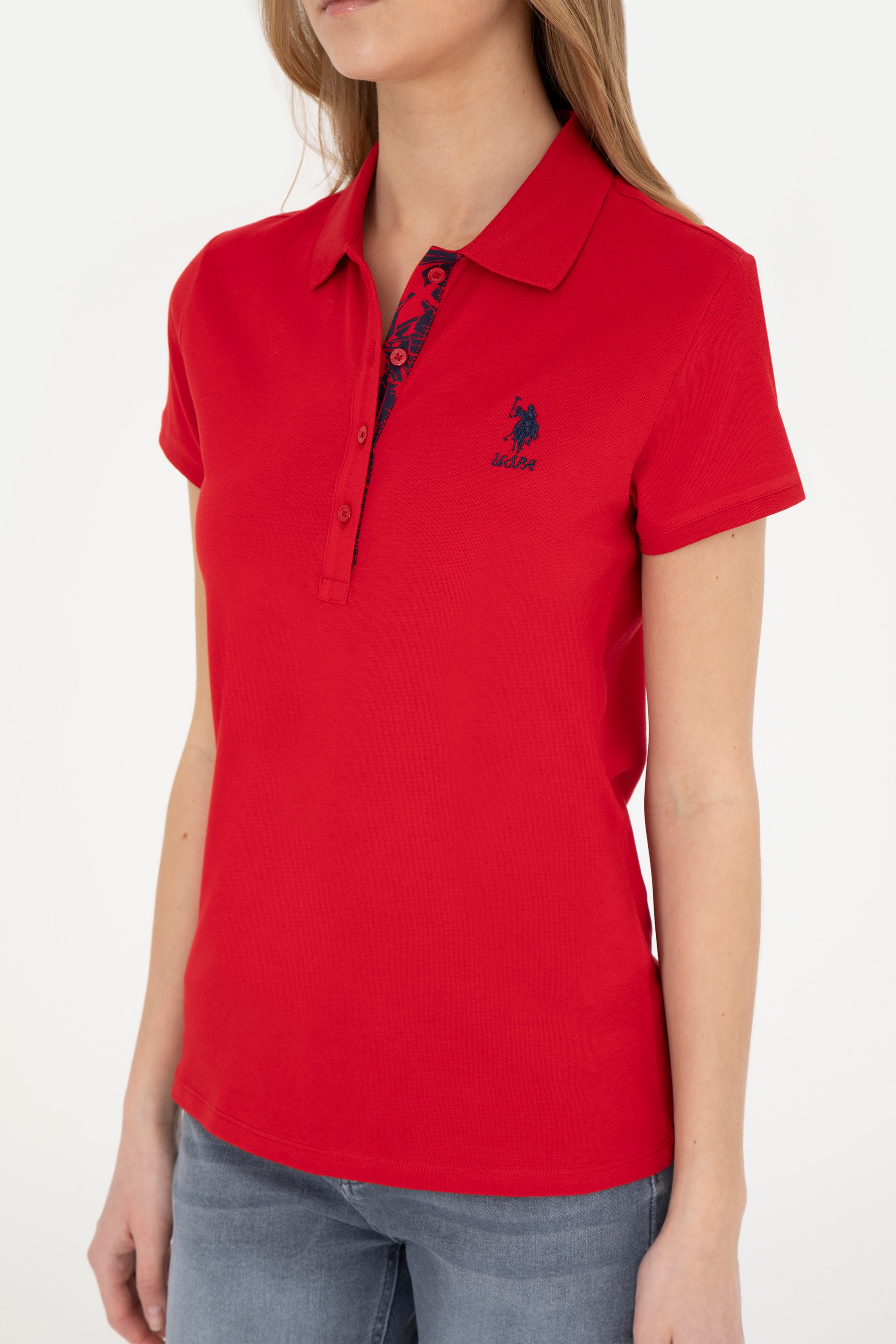 Kadın Kırmızı Basic Polo Yaka Tişört - Image 6