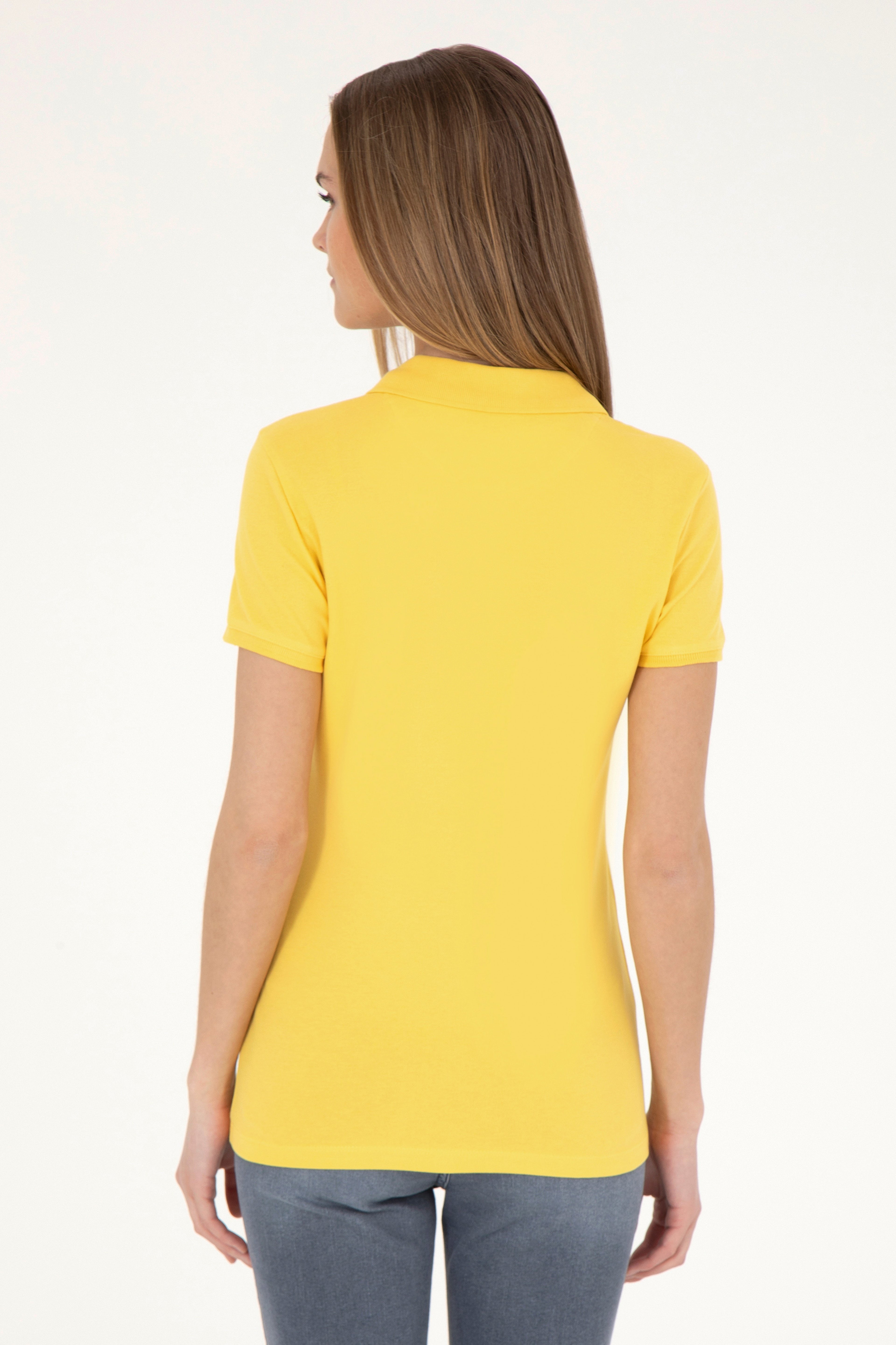 Kadın Sarı Basic Polo Yaka Tişört - Image 5
