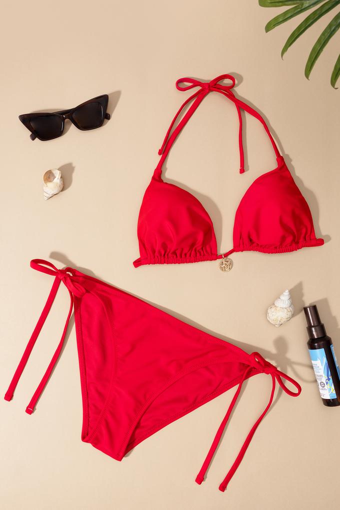 Kadın Kırmızı Bikini