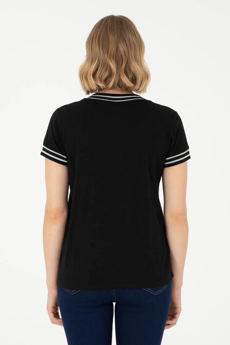 Kadın Siyah V Yaka Tişört - 50285848012