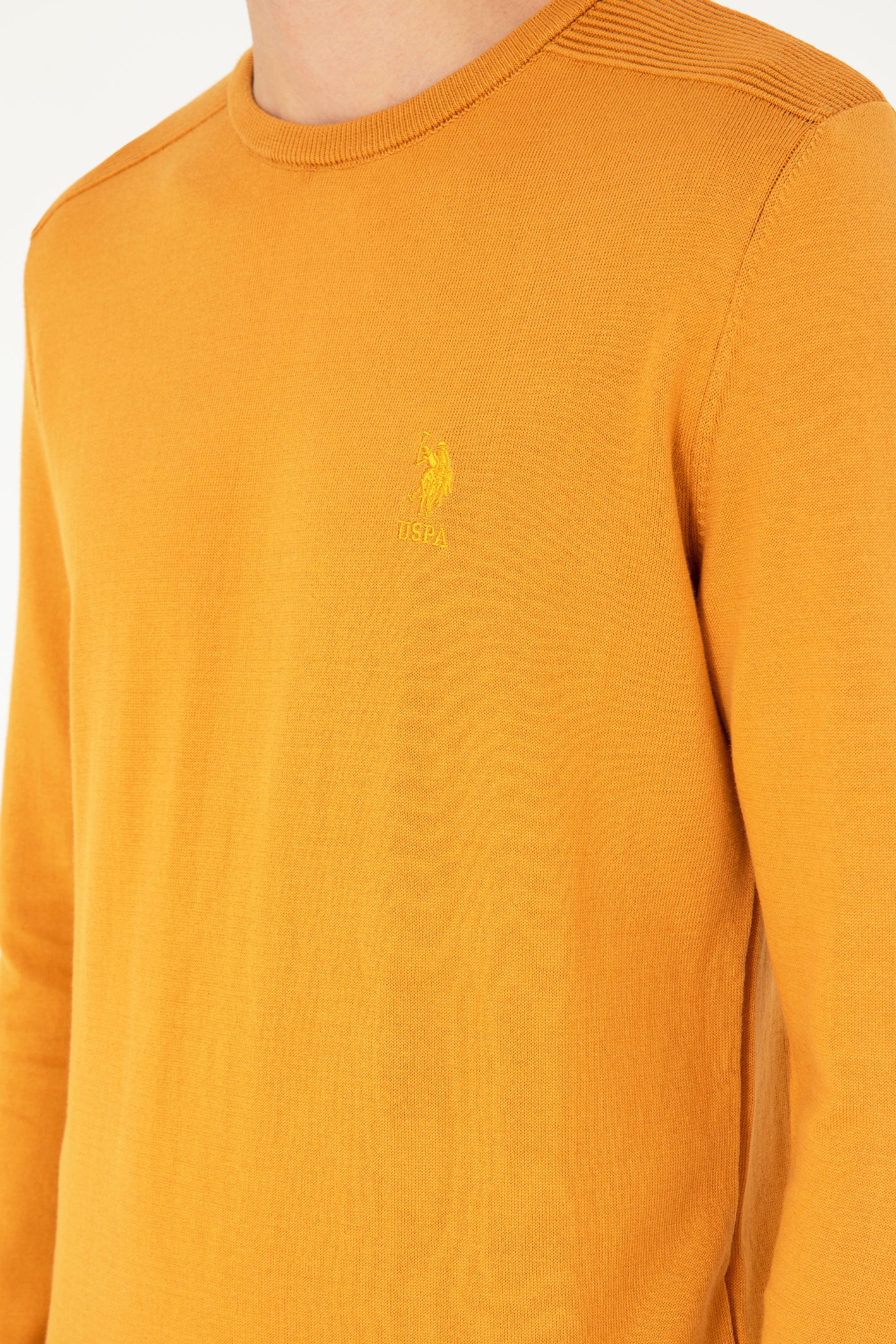 Erkek Slim Fit Bisiklet Yaka Hardal Basic Kazak